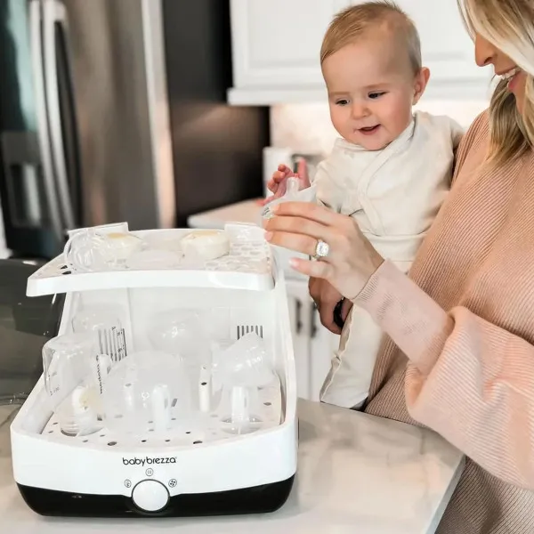 Baby Brezza sterilizator 